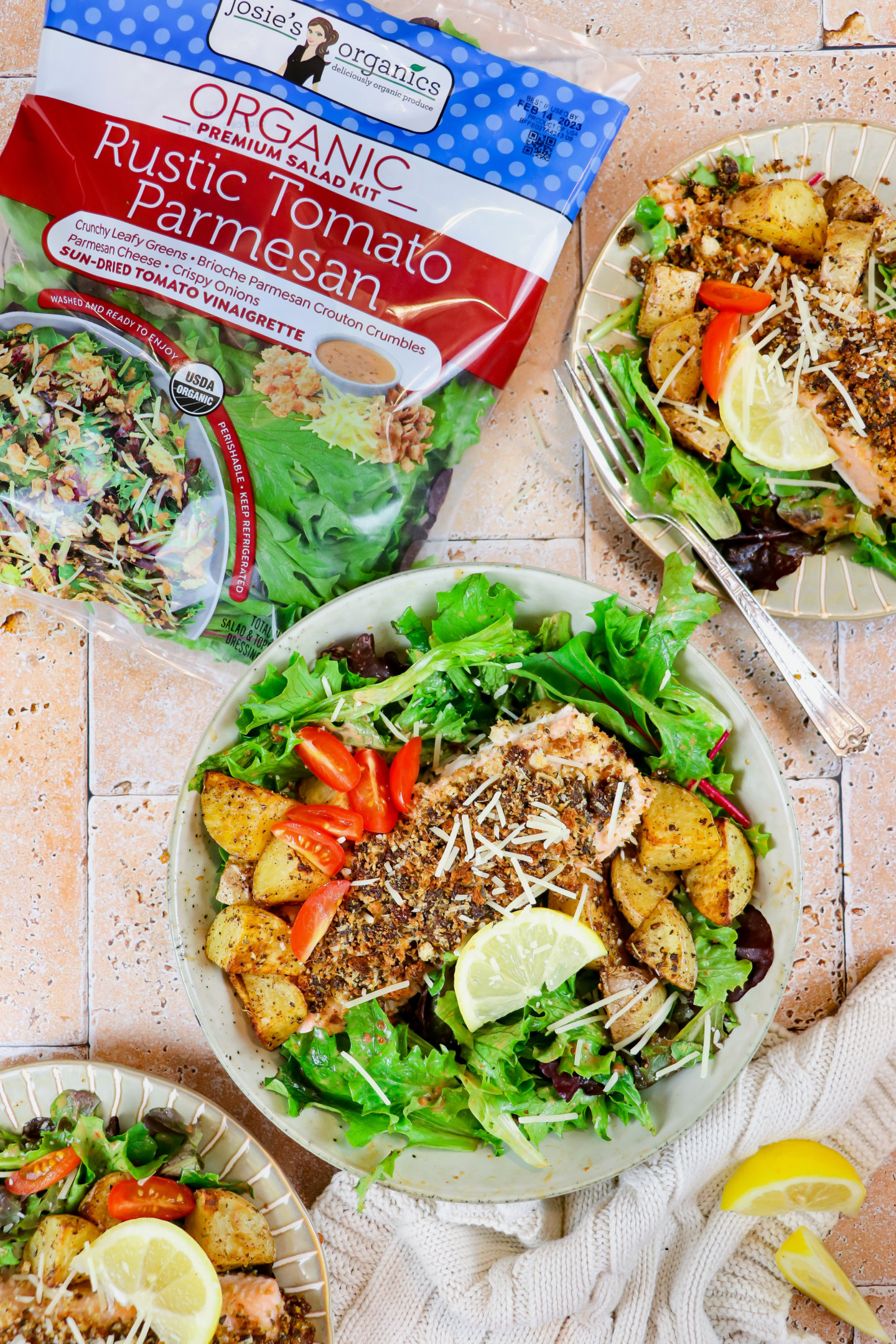 Rustic Tomato Salmon Bowls