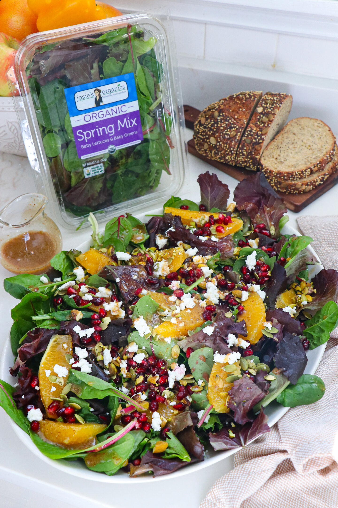 Orange-Pomegranate Christmas Salad